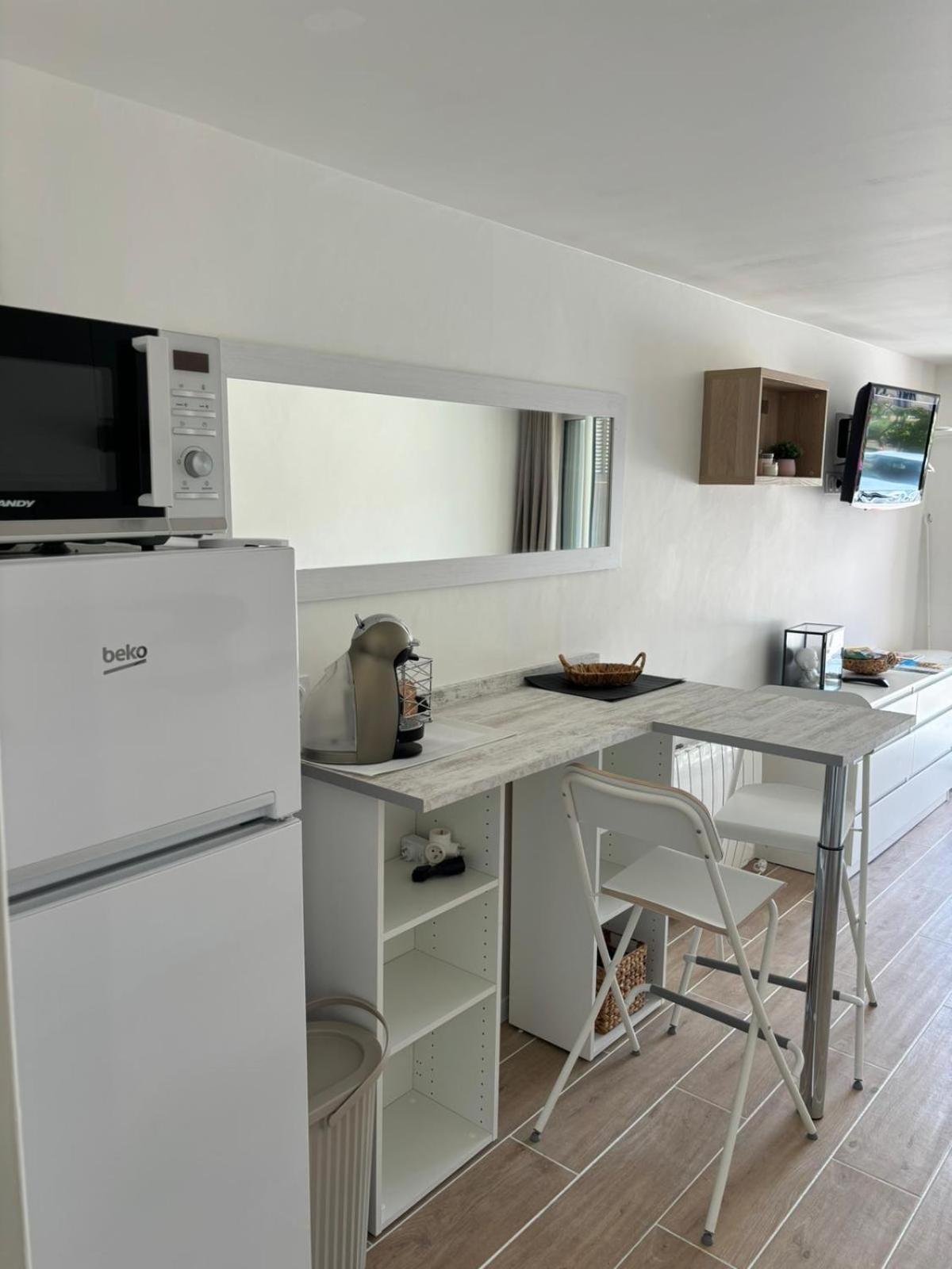 Studio Thalie Bormes-les-Mimosas Eksteriør bilde